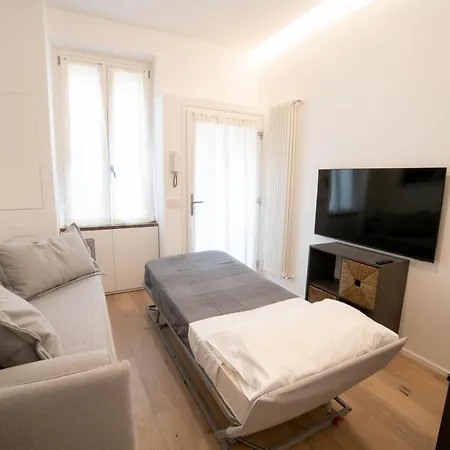 Apartamento Navigli-centro-universita, Amazing New